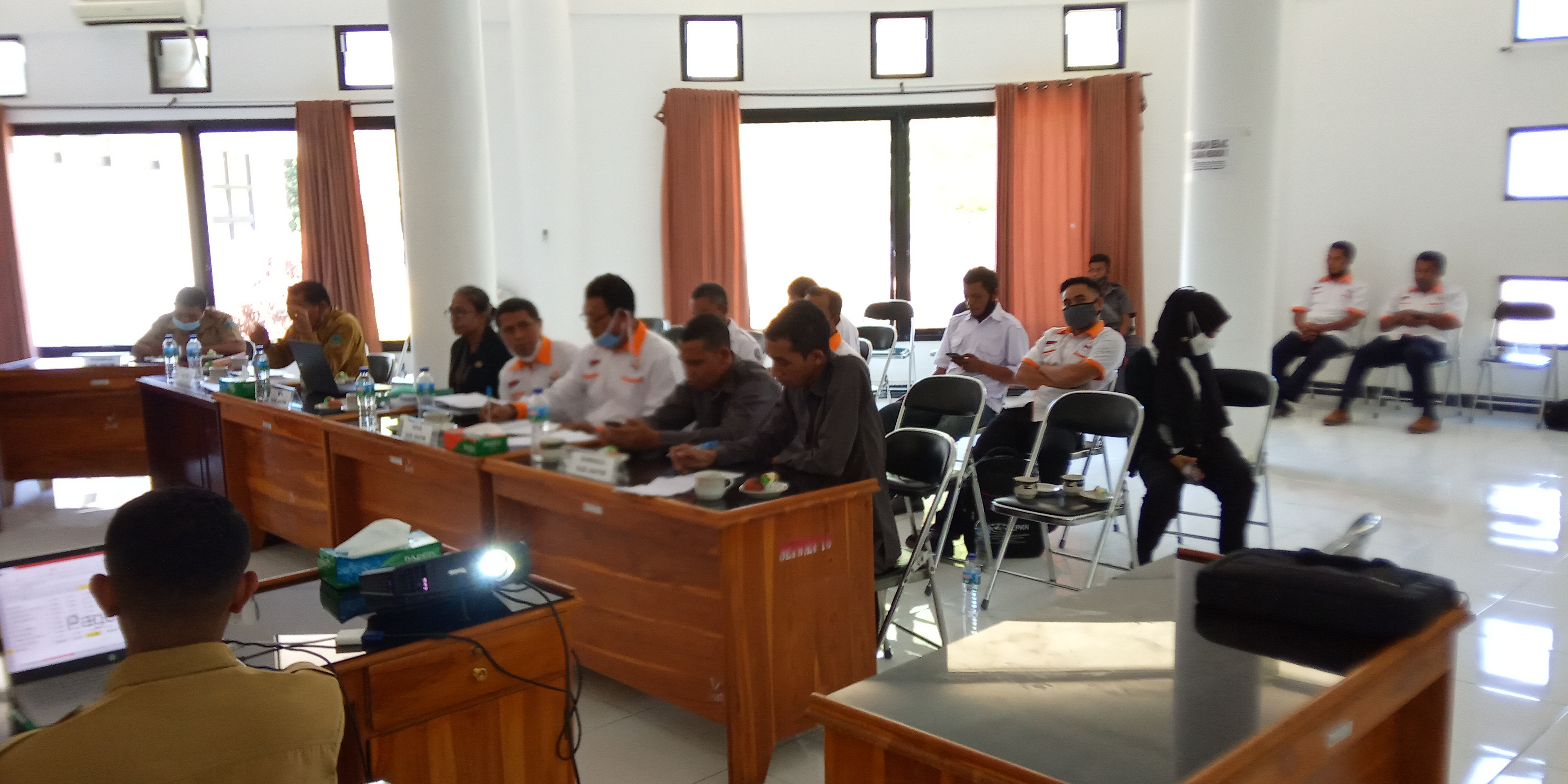 RDP Data Penduduk dan DPB Bersama Komisi A DPRD Manggarai Timur