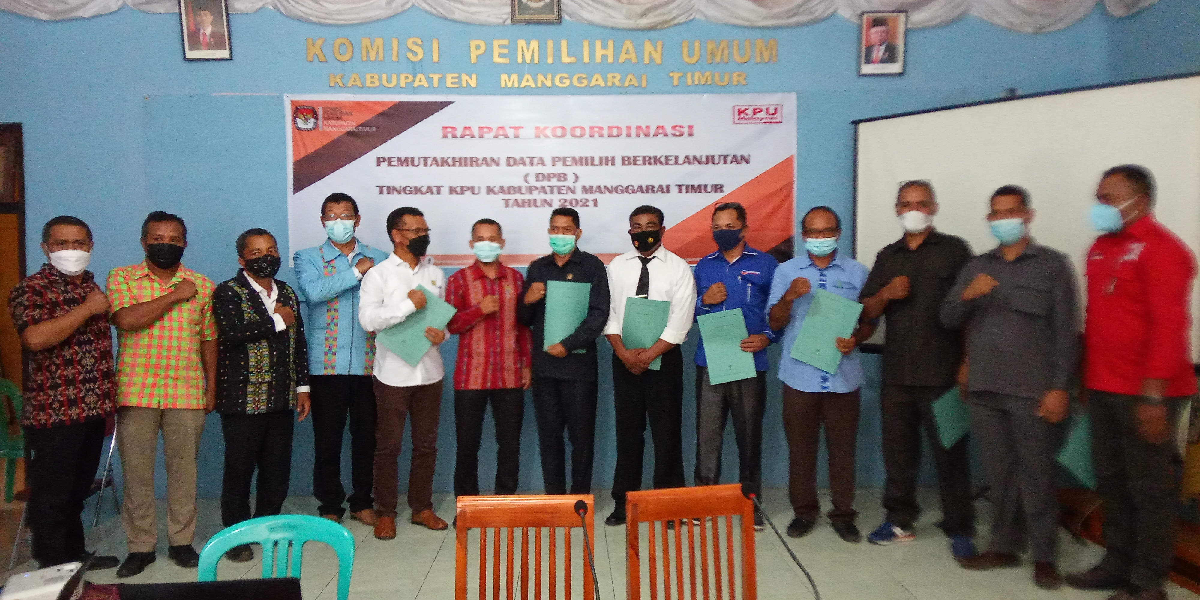 Rakoor DPB Tri Wulan II, Bawaslu Matim dorong Pemilih Potensial Rekam E-KTP