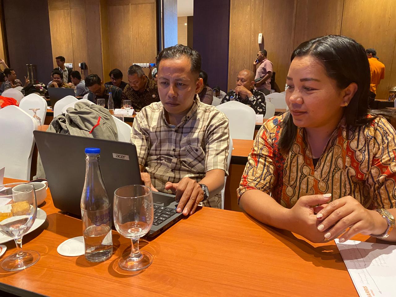 Anggota/Koordinator Divisi P3S dan Staf saat Mengikuti Kegiatan Sosialisasi Website Utama