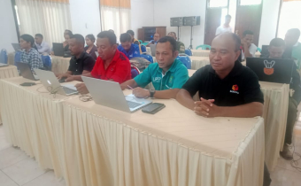 Bawaslu Matim Lakukan Pengawasan Bimtek Sikadeka Kepada Partai Politik Peserta Pemilu