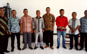 Audiensi dengan Ketua DPRD, Ketua Bawaslu Matim Bahas Hibah Tanah dan DPB 2021